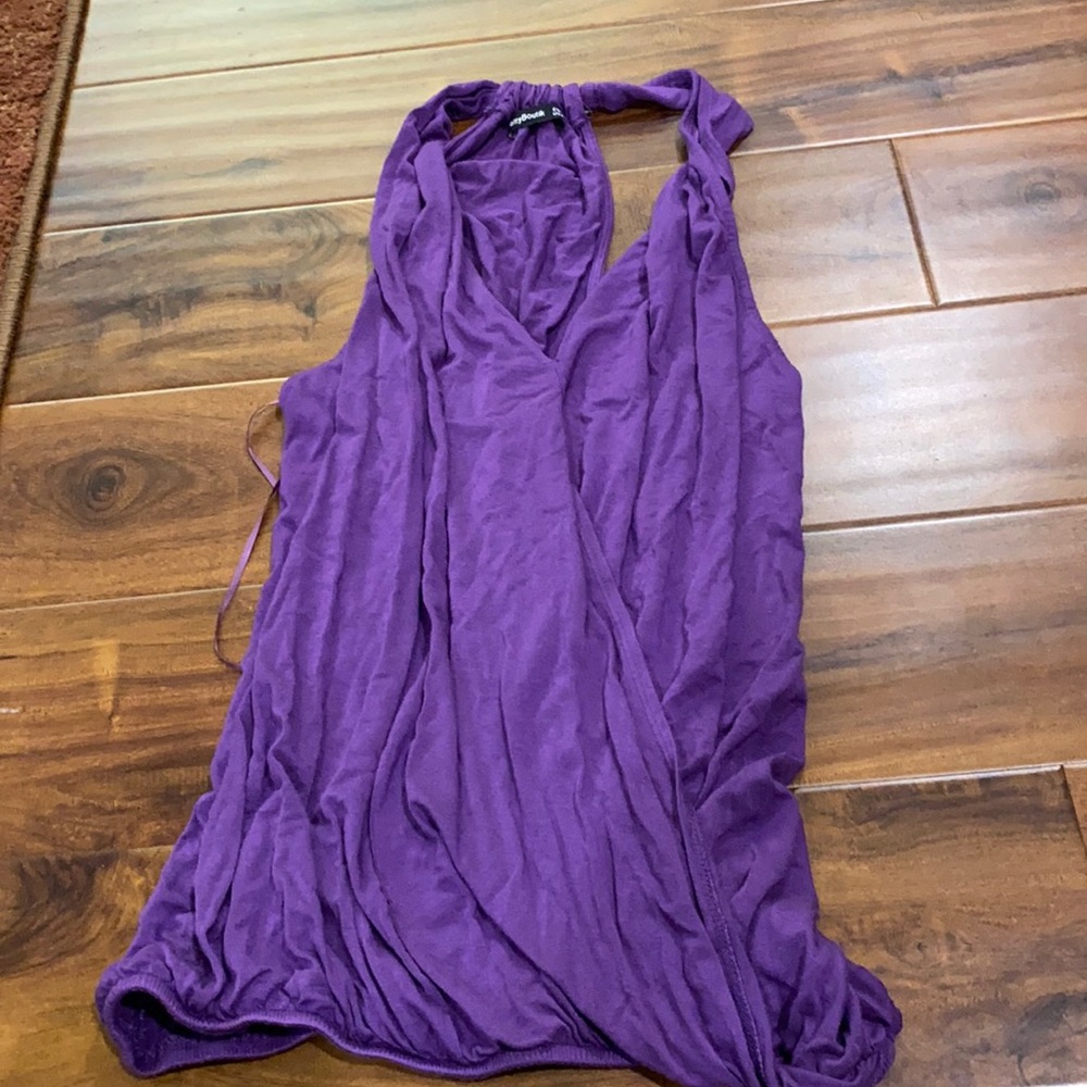 Women’s small purple stretchy racer back tank top
